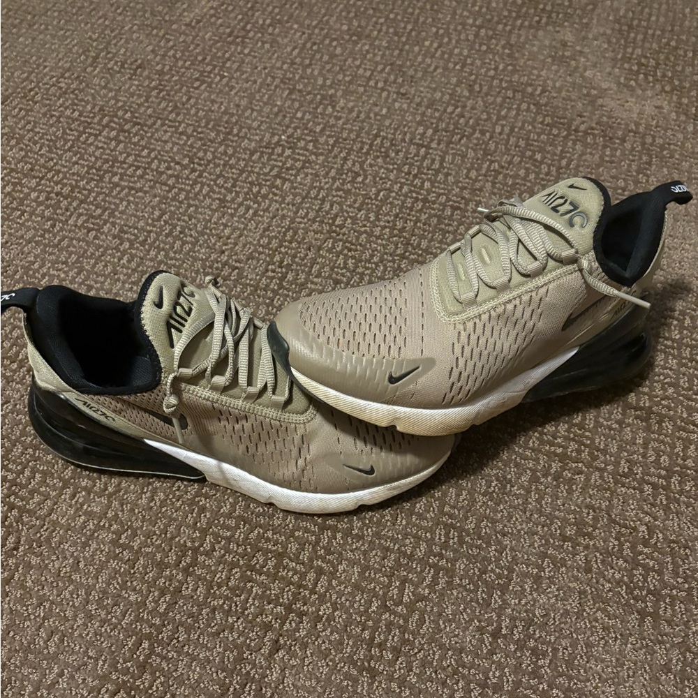 Nike AirMax 270 shoes